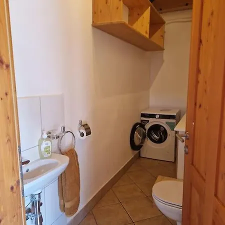 דירה Mit Garten *